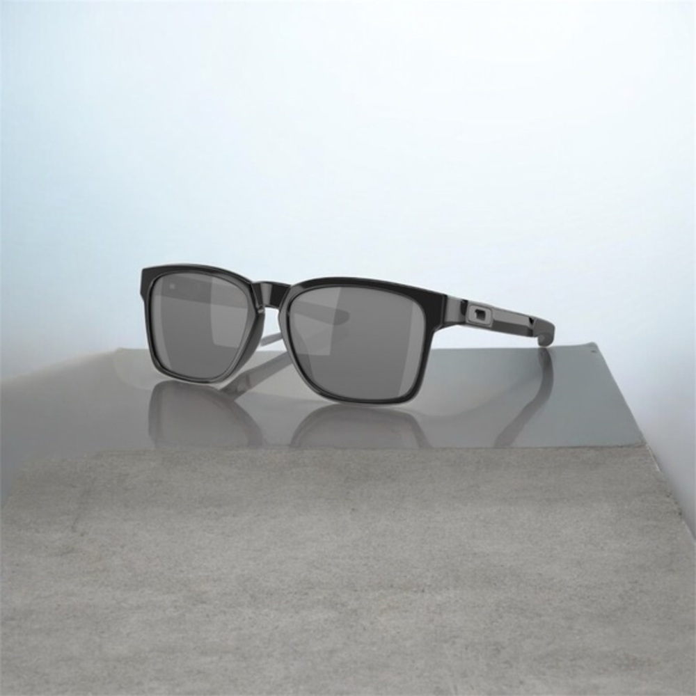 Oakley Catalyst Men's Sunglasses with Polished Black Frame and Gray Lenses
